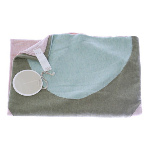 EGG by Susan Lazar Knit Logo Soft Stretchy Warm Baby Blanket NWT