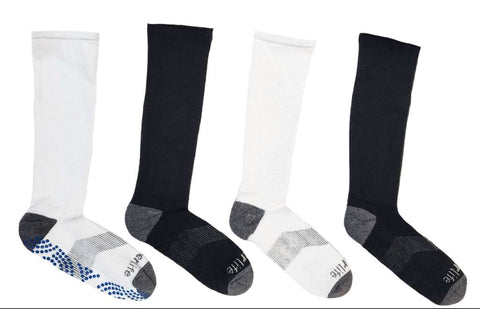 TOMMIE COPPER Men's 4 Pair Black/White Compression OTC Socks