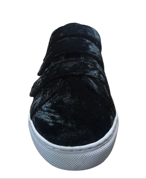 REBECCA MINKOFF Women's Black Crinkled Velvet Becky Sneakers #M285002 NWB