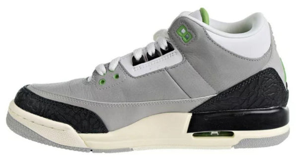 NIKE Men's Smoke Grey Air Jordan 3 Retro Sneakers #136064-006 NWOB