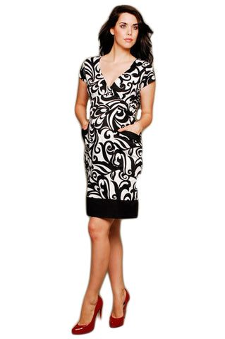 OLIAN Maternity Women's Scroll Print ABA V-Neck Sheath Dress X-Small White