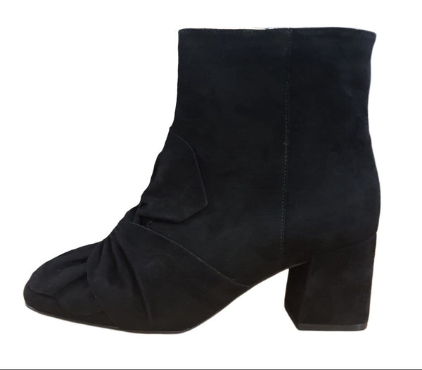 REBECCA MINKOFF Women's Black Kid Suede Lara Booties #M6291003 NWB