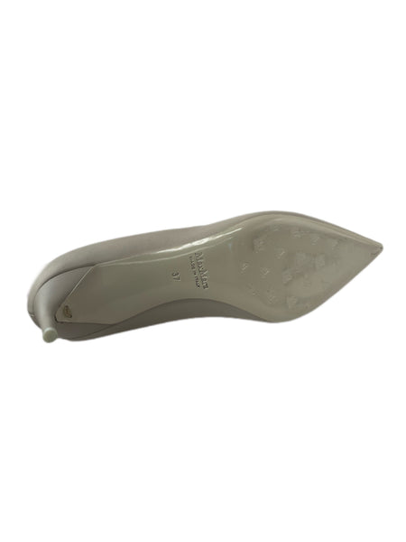 Max Mara Women's Ivory Pinrose Kitten Heel Leather Pumps Size 7 NWT