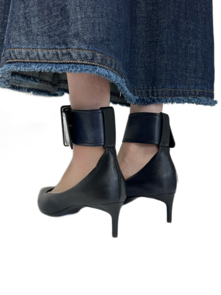 Max Mara Women's Black Pree Kitten Heel Leather Pumps Size 7 NWT