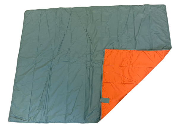 RAINS Waterproof Fold-Up Lightweight Blanket #1605 NEW