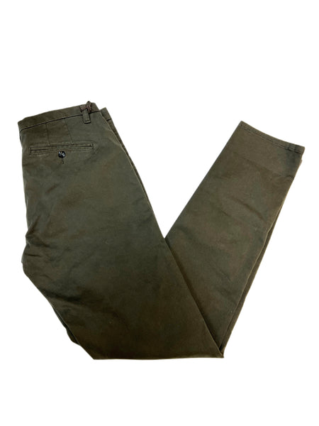 INDIVIDUAL Men's Pacey Military Straight Leg Chinos Pants Sz 28 NWT