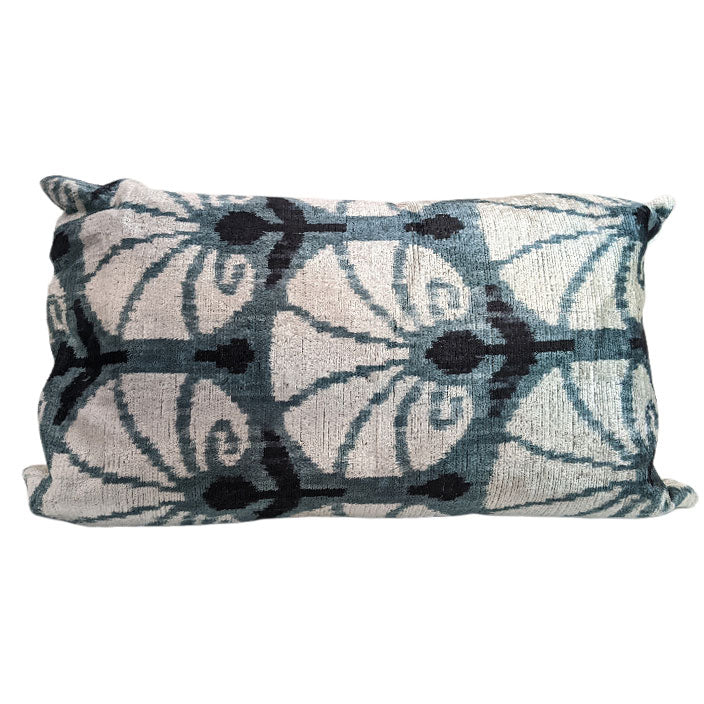 Cultiver 16x24 Silk Velvet Cushion Sevmek Print NWT