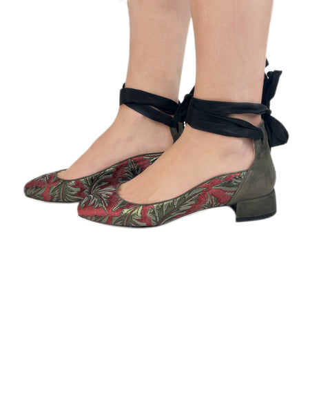 Max Mara Women's Rosso Diana Block Heel Lace Up Flats Size 7 NWB