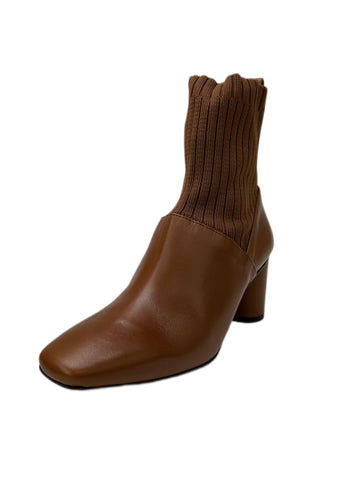 Max Mara Women's Brown Gel Block Heel Ankle Boots Size 6 NWB