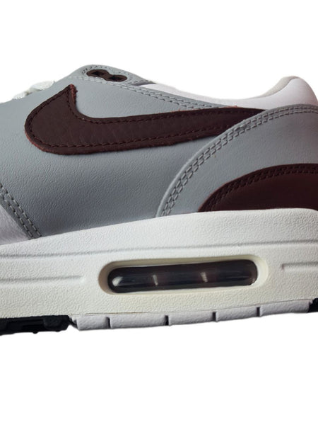 NIKE Men's White Air Max 1 PRM Sneakers #DB5074 9.5 NWD