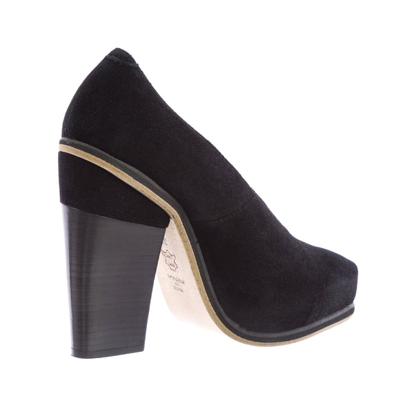SURFACE TO AIR Women's Black Suede Display Pumps V2 $425 NEW
