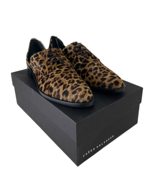 Freda Salvador Women's Cheetah Haircalf Wit D'Orsay Oxford Size US 8.5 NWB