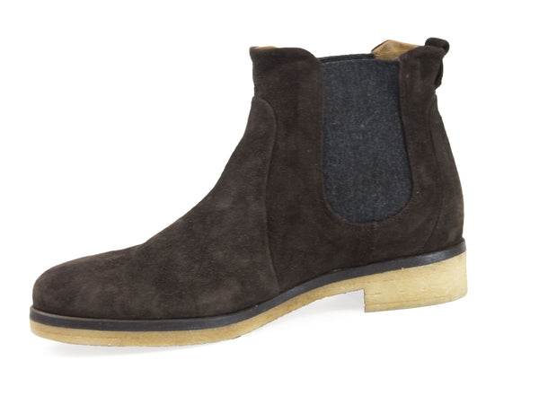 ALBERTO FERMANI Women's Black Suede Lioni Chelsea Ankle Boots Sz 6  Floor Model