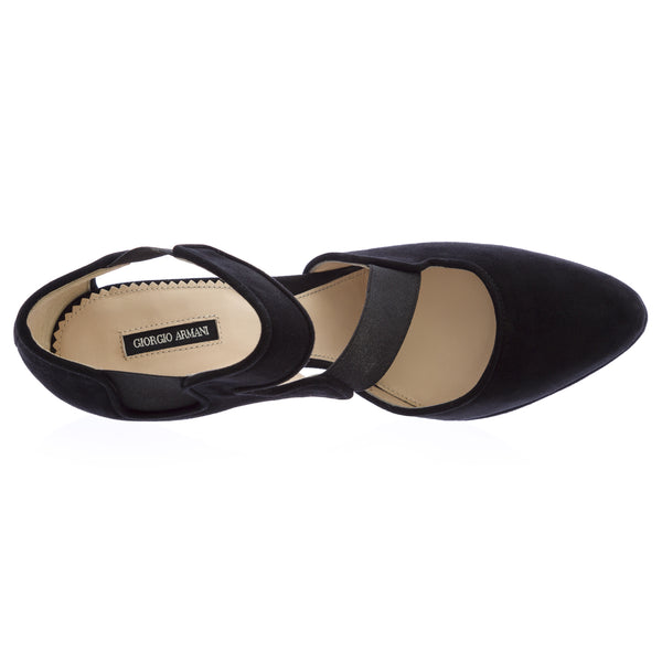 GIORGIO ARMANI Black Closed Toe Ankle Strap Pumps XGDI03 $885 NEW