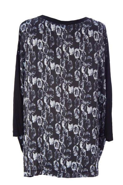 SURFACE TO AIR Women's Black Printed Section Tee $170 NEW